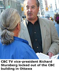 CBC TV vice-president Richard Stursberg locked out of the CBC building in Ottawa