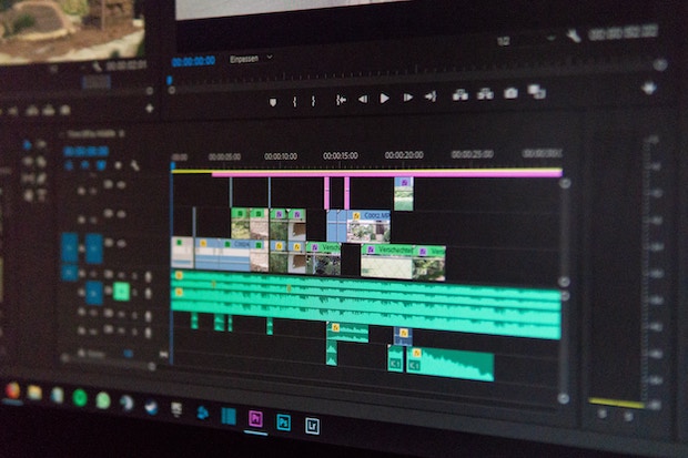 using adobe premiere with pictures
